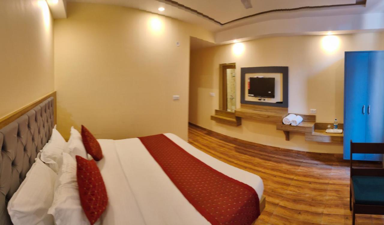 The Fragrance Hotel Katra  Exterior photo
