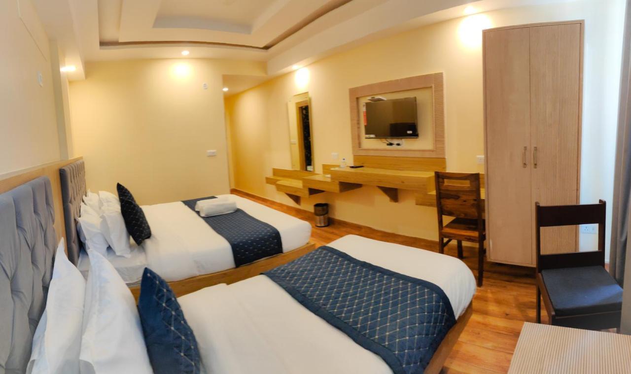 The Fragrance Hotel Katra  Exterior photo